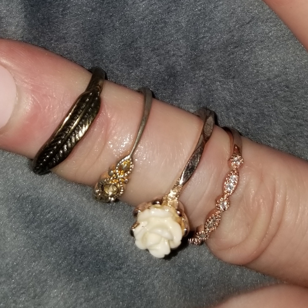 Rings - Picture 2 of 3